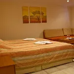 Hotel Pyrgos