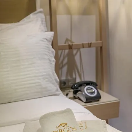 Hotel Pyrgos