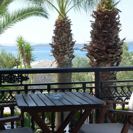 Pyrgos 2* Uranupoli